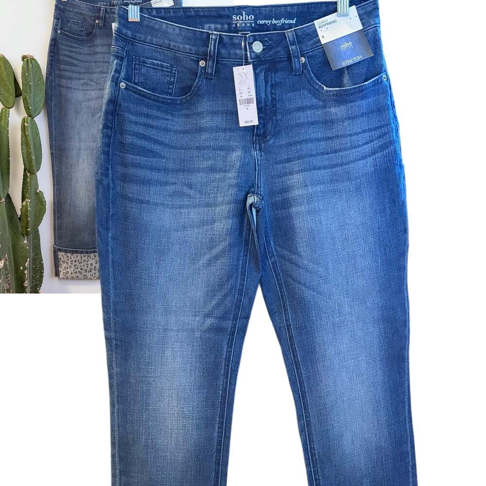 SOHO Boyfriend Jeans.  New York & Co.  Size 8
